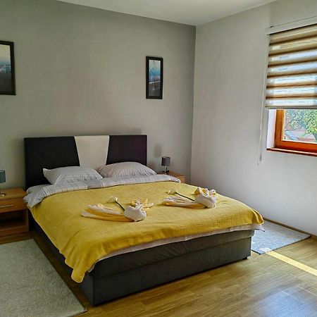 Apartman Lola Вишеград Экстерьер фото